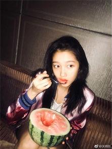 娱乐八卦吃瓜图片大全,吃瓜图鉴,带你领略明星幕后故事 第3张 娱乐八卦吃瓜图片大全,吃瓜图鉴,带你领略明星幕后故事 第3张