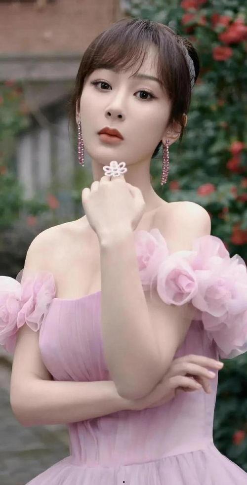 娱乐吃瓜吖狐狸姐,揭秘狐狸姐的幕后故事 第2张 娱乐吃瓜吖狐狸姐,揭秘狐狸姐的幕后故事 第2张