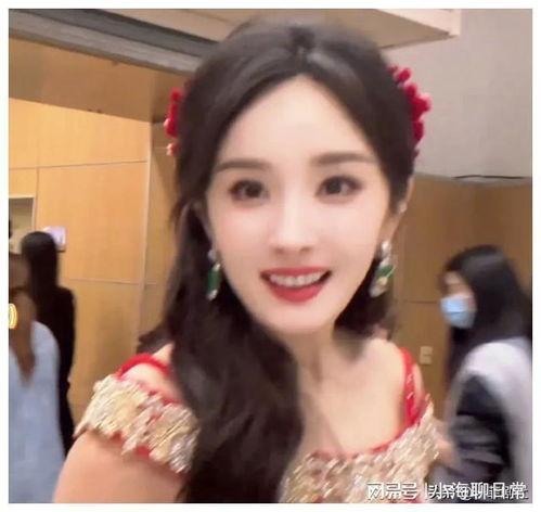 娱乐圈里吃瓜的主播最多,揭秘明星幕后故事 第3张 娱乐圈里吃瓜的主播最多,揭秘明星幕后故事 第3张