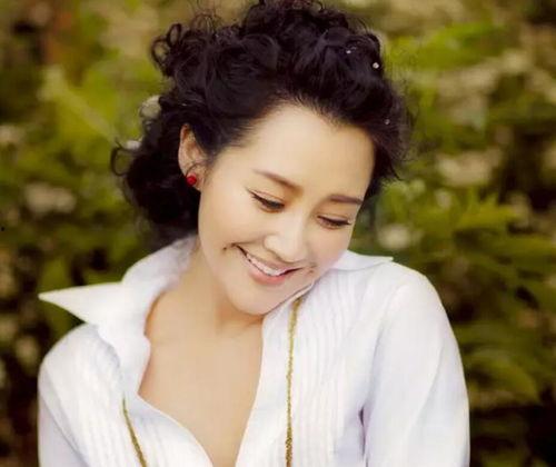 娱乐圈吃瓜君许晴是谁啊,揭秘许晴的传奇人生 第2张 娱乐圈吃瓜君许晴是谁啊,揭秘许晴的传奇人生 第2张